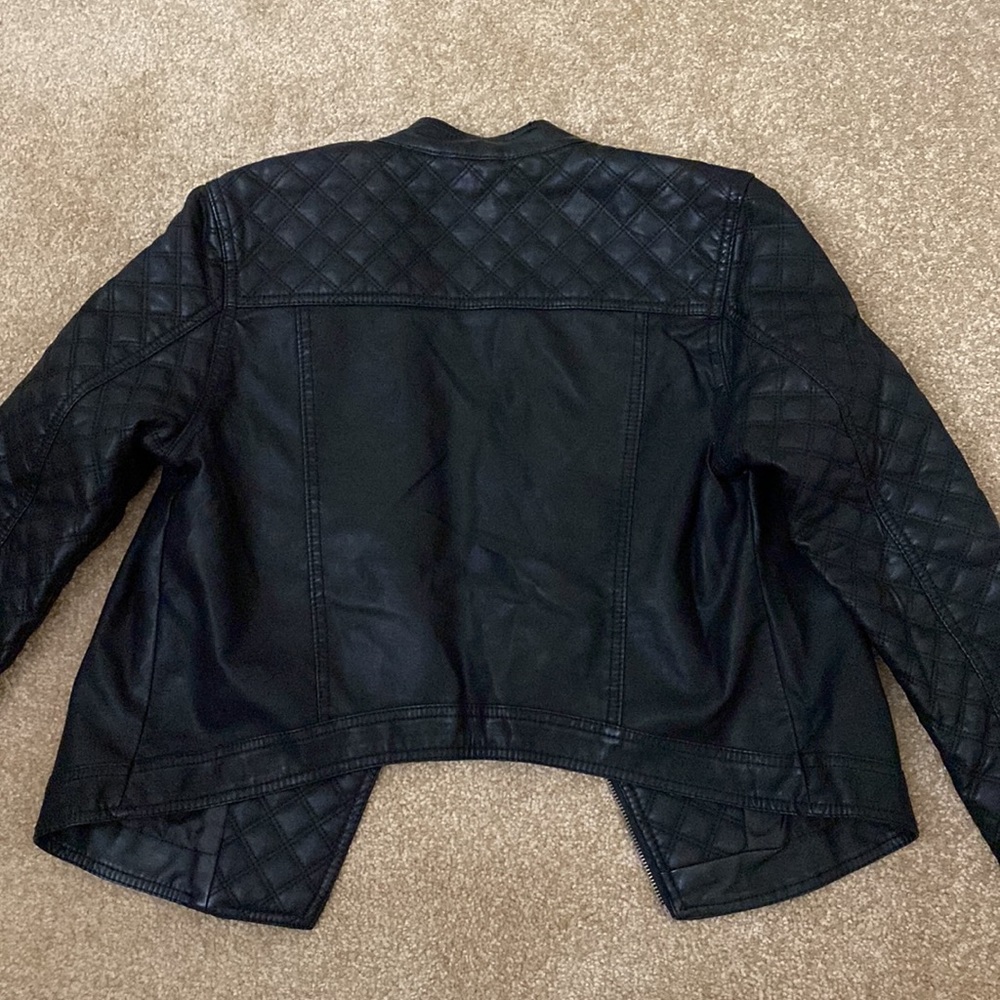 Leather Jacket - Picture 4 of 4